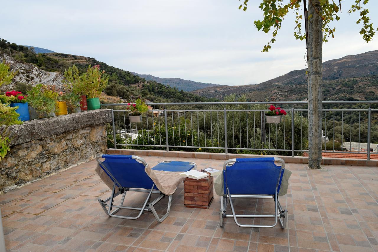 Villa Portreto Kambanos Exterior photo